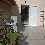 Le Jardin Du Couvent Roussillon (Isere)
