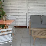Le Jardin Du Couvent * Roussillon (Isere)